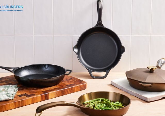 What Are the Best Cast Iron Cookware Sets and Skillets in 2025?